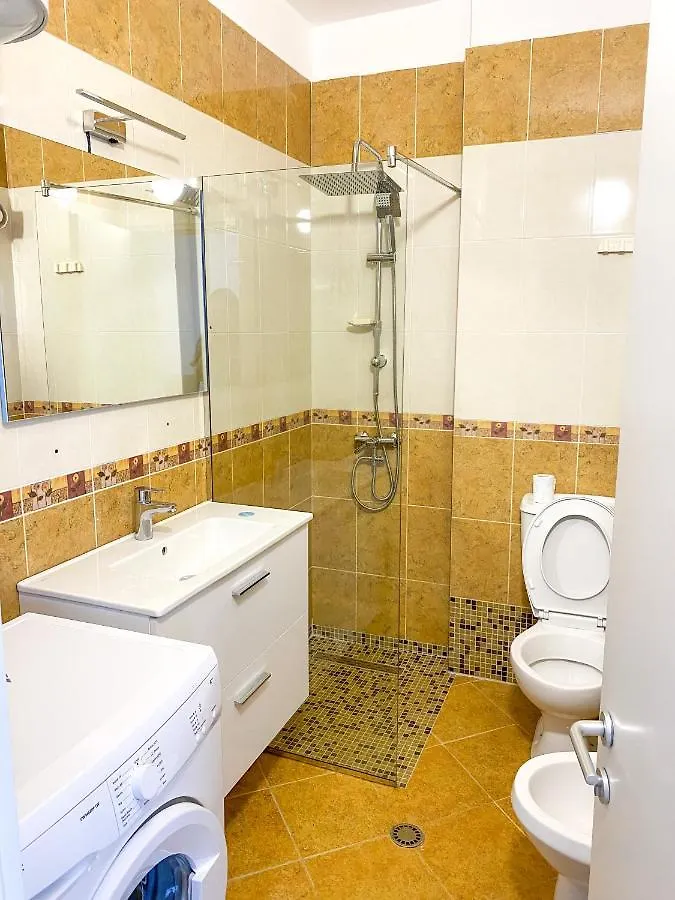 Zinas Apartment Durres